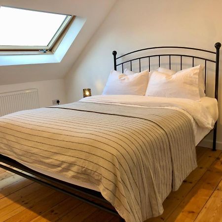House With Parking, Short Stroll To Quay, Shops And Restaurants Villa Poole Eksteriør bilde