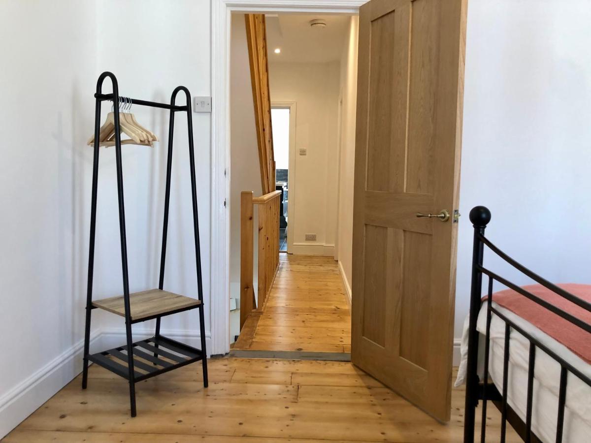 House With Parking, Short Stroll To Quay, Shops And Restaurants Villa Poole Eksteriør bilde